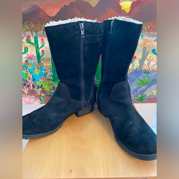 UGGS Side Zipper Suede Boots, Shearling Lining, N 1912, Black, Women's Size 10 - Picture 6 of 15